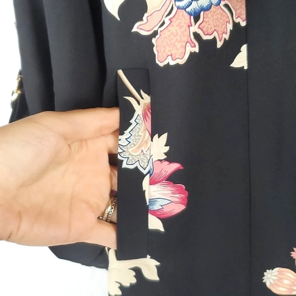 Chico's Black and Pink Floral Blazer‎ Jacket - Picture 5 of 9